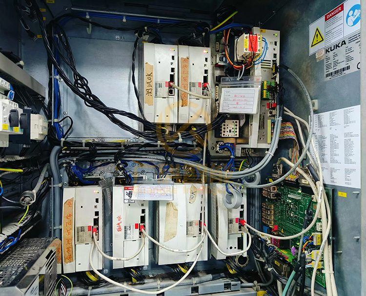 維修庫卡C2驅動